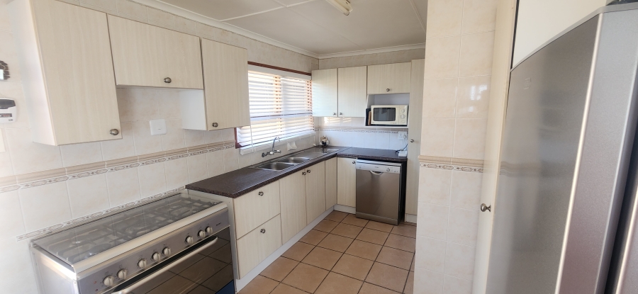 2 Bedroom Property for Sale in Dana Bay Western Cape